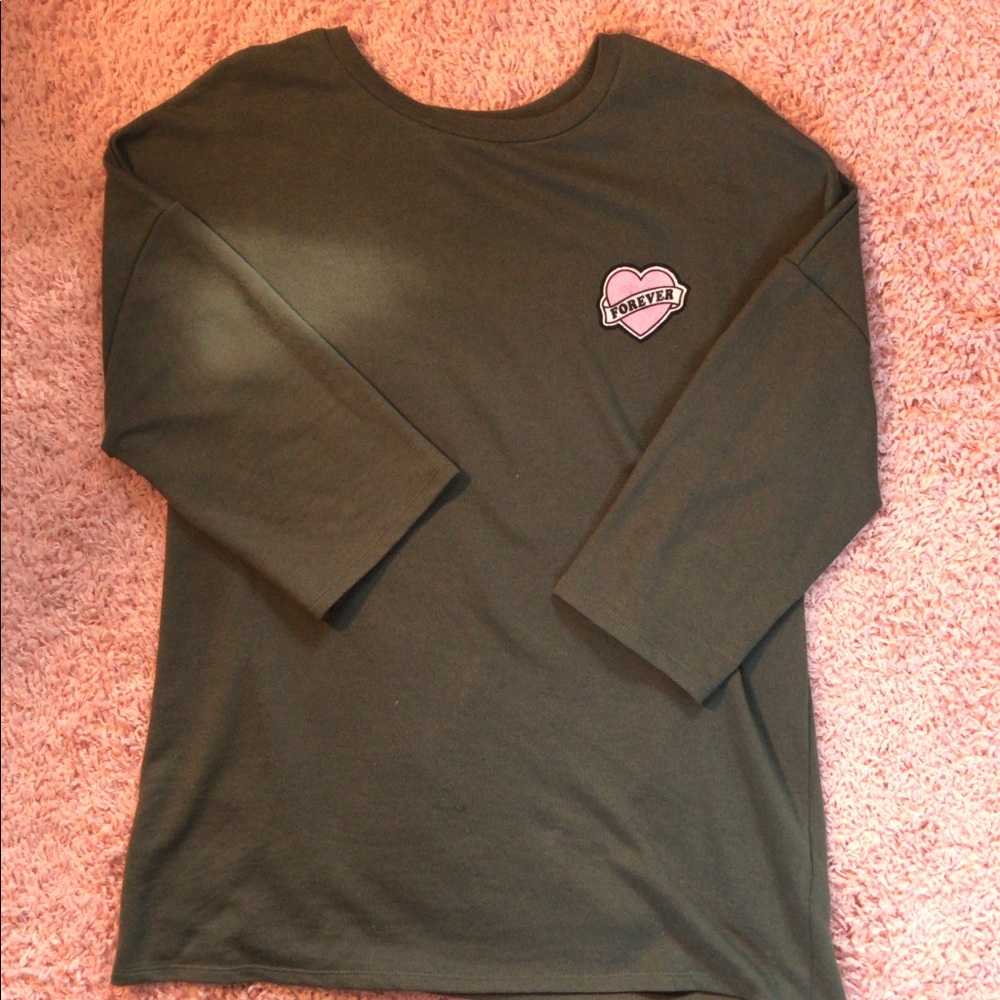 H&M green graphic tunic t shirt